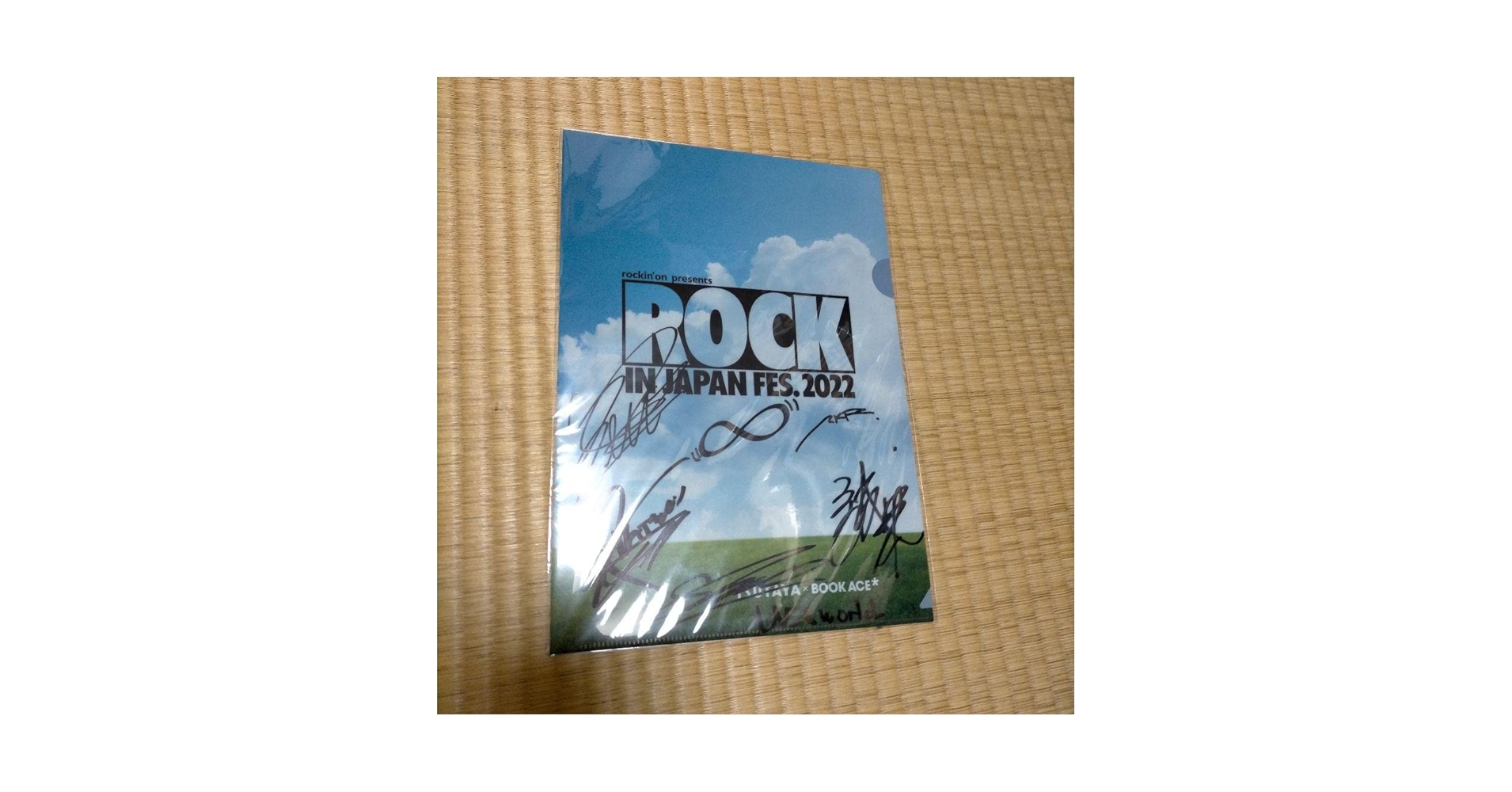 【直筆サイン】UVERworld クリアファイル 直筆サイン】UVERworld クリアファイル