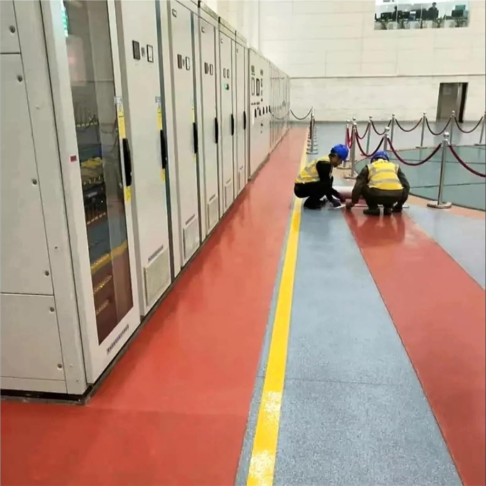 Rollo Alfombra Aislante Cuadro Eléctrico(Verde,8mm/2x1m) | Grosor exacto 5mm|Caucho natural irrompible|Superficie estriada antideslizante|Soporta hasta 10kV|Re