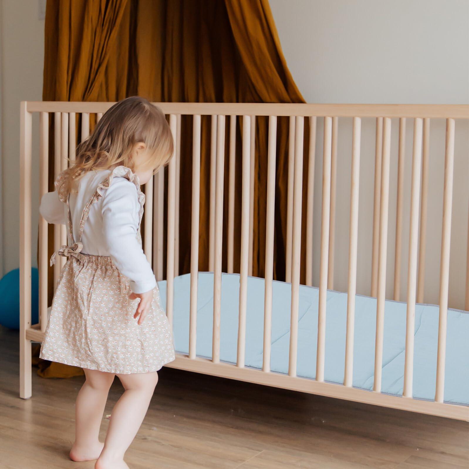 Colchoneta Portátil Plegable Azul de Gamuza para Siesta Infantil | Pp Cotton y Gel Cloth, para Sleepovers y School Nap Time, Decoracion Colegio