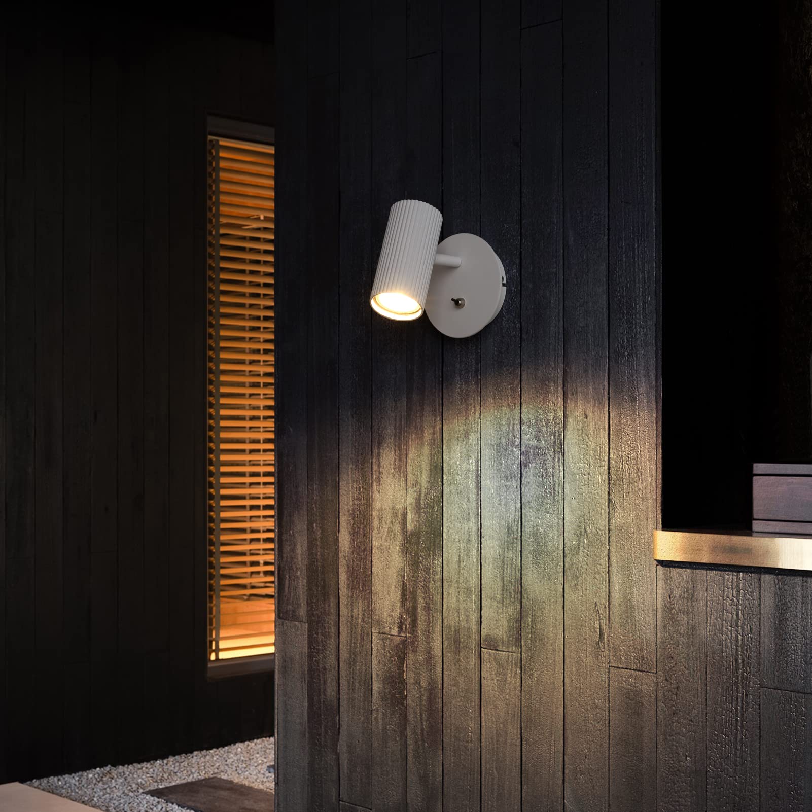 DAWALIGHT Spot Mural Orientable GU10 5W 3000K Blanc chaud Applique Murale d'Intérieur pour Chambre Couloir Salon Chevet Maison Boutique, Aluminium, Blanc