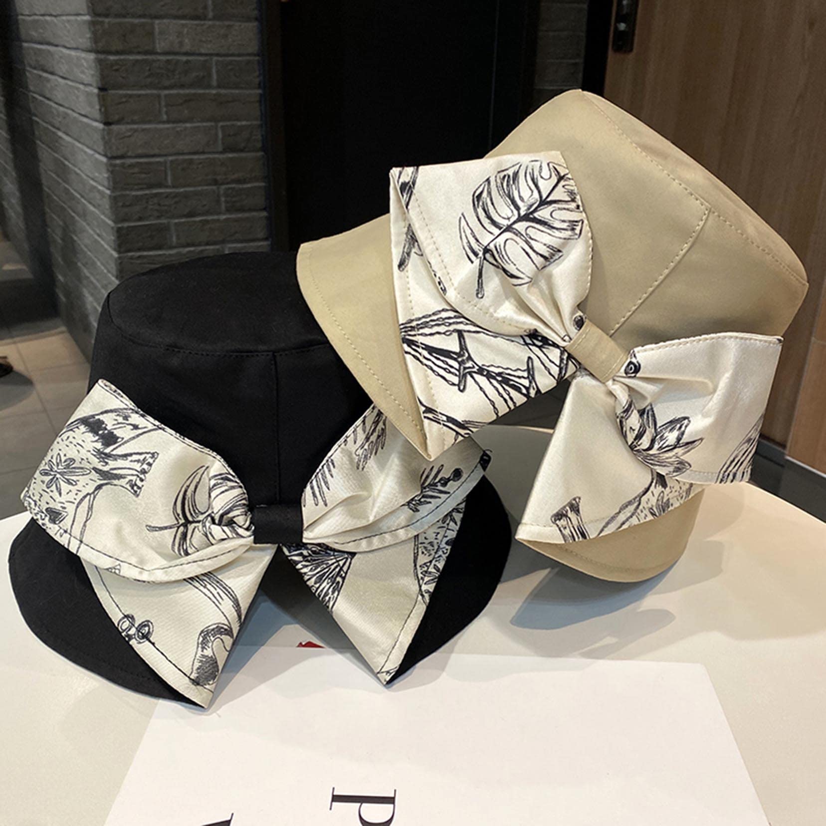Sun Visors Hut für Frauen Sommer lässiger Weitkremp -Baumwoll -Eimer -Hut mit Bowknot Beach Urlaub Beige-56-58cm