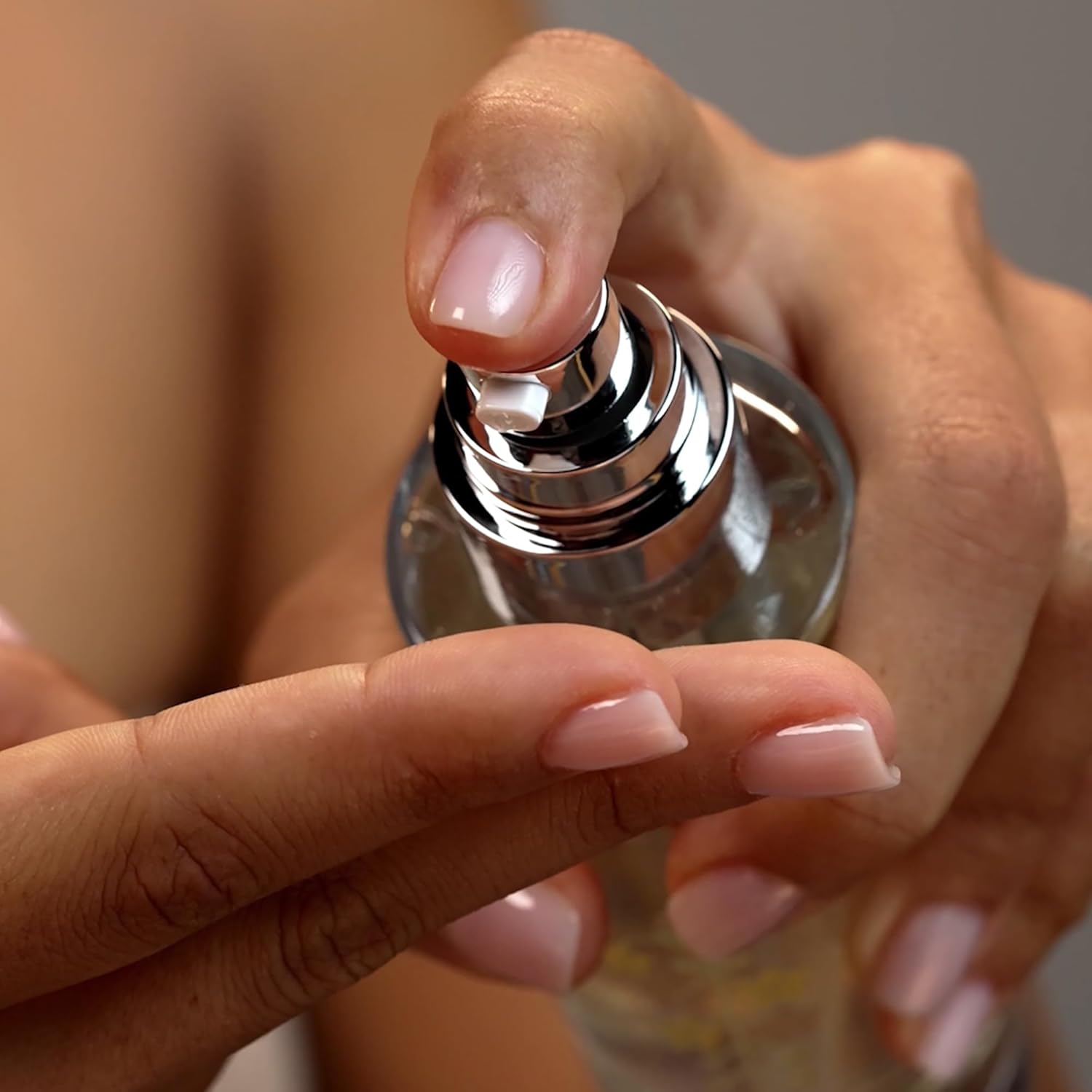 Ranawara Hydrating Cleanser by CYLN for Women - 3.38 oz Cleanser - Image 2