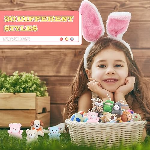 Miniatura 6 de Deekin Paquete de 100 mini animales de peluche, operación de Navidad a granel, juguetes de animales de peluche pequeños, juego de llaveros de