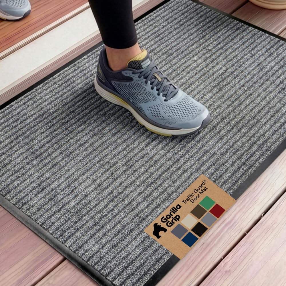 GORILLA GRIP Traffic Guard Indoor Outdoor Heavy Duty Door Mat 35x23 Lt Gray