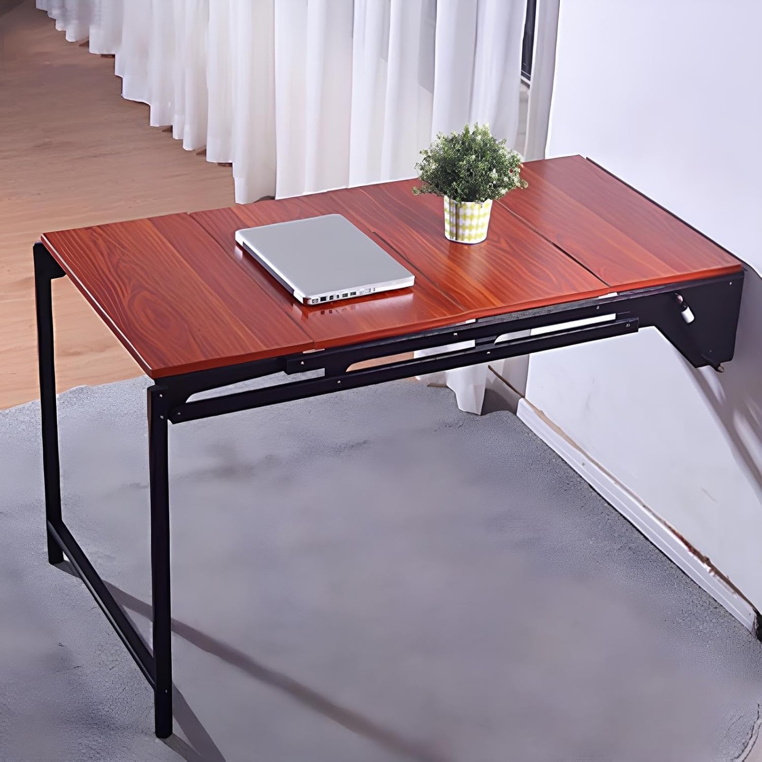 Table pliante murale en bois massif pour aménager un petit studio