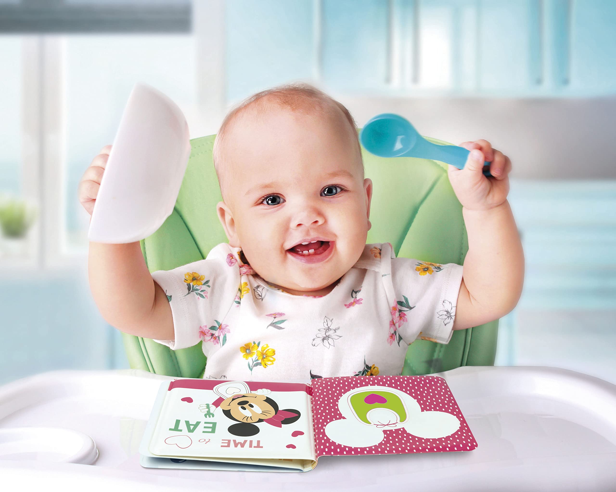 Clementoni - 17720 - Disney Baby My Fun Book - Libro Neonati, Gioco Bambini 6 Mesi, libricino Impermeabile Ideale per Bagnetto, 100% Lavabile in Lavatrice