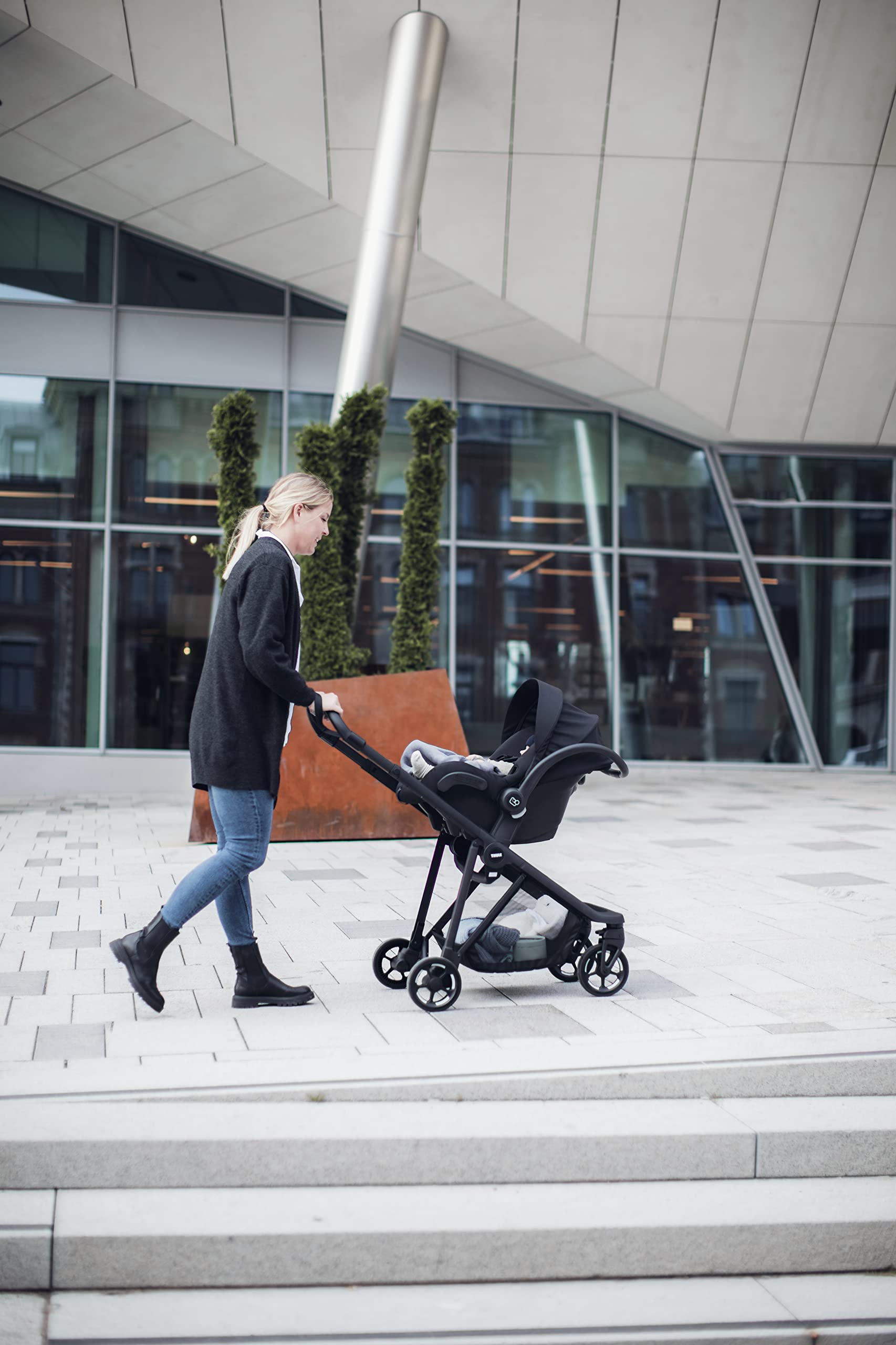 Thule Shine - Adaptador para Asiento de Coche