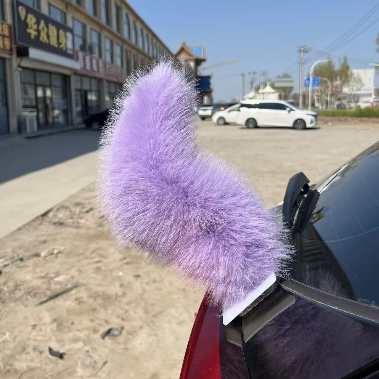 Remote Fluffy Car Tail - Plush Fox Fur Electric Wagging, USB-C Rechargeable, for SUV Truck Trunk Rear Window(B)