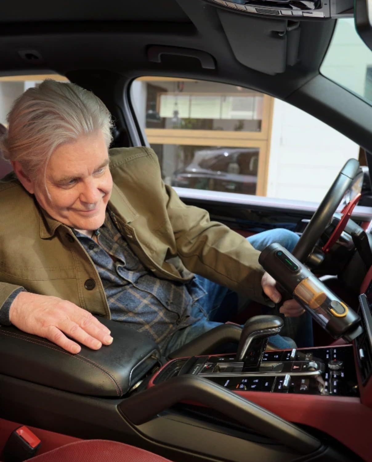 Fanttik Slim V10 Mix Cordless Car Vacuum, 4 in 1 Handheld Air Duster, Color Smart LED Display, 16kPa Suction Power, Cordless Portable Mini Keyboard Vacuum for Car, Office Desk - Image 6