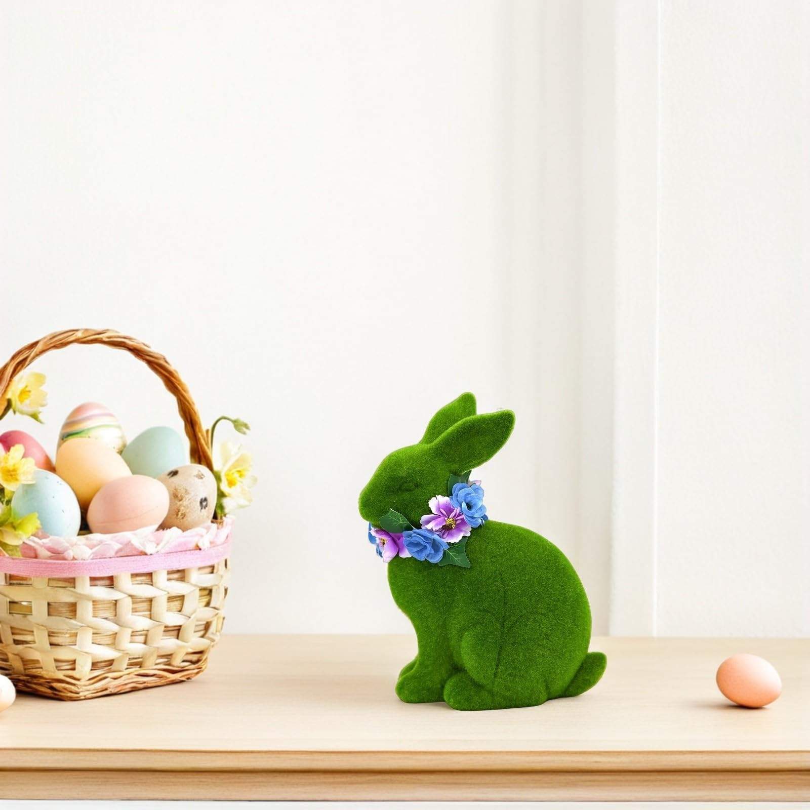 Toyvian Decorazione Pasquale Coniglio Verde in Resina Leggera e Facile da Appendere, Statuetta Coniglio da Giardino per Uso Interno e Decorazioni di Pasqua