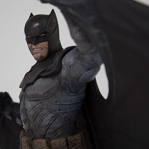 Miniatura 4 de San Diego Comic-Con 2019 DC Heroes Batman Damned: Batman Statue