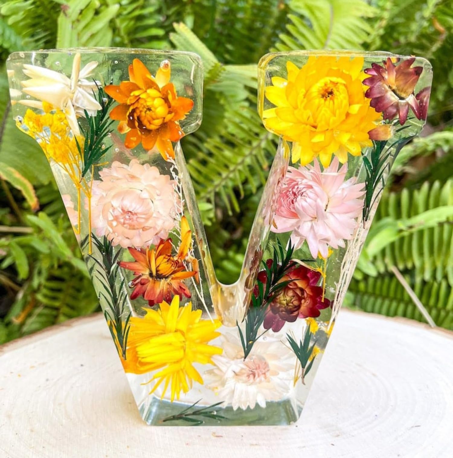 Floral Resin Light, Floral Night Lamp, Letters Floral Resin Nightlight, Random Dried Pressed Flower Resin, Alphabet Light for Mother/Wife/Birthday Gift/Mother's Day Gifts ( Color : V , Size : Onesize