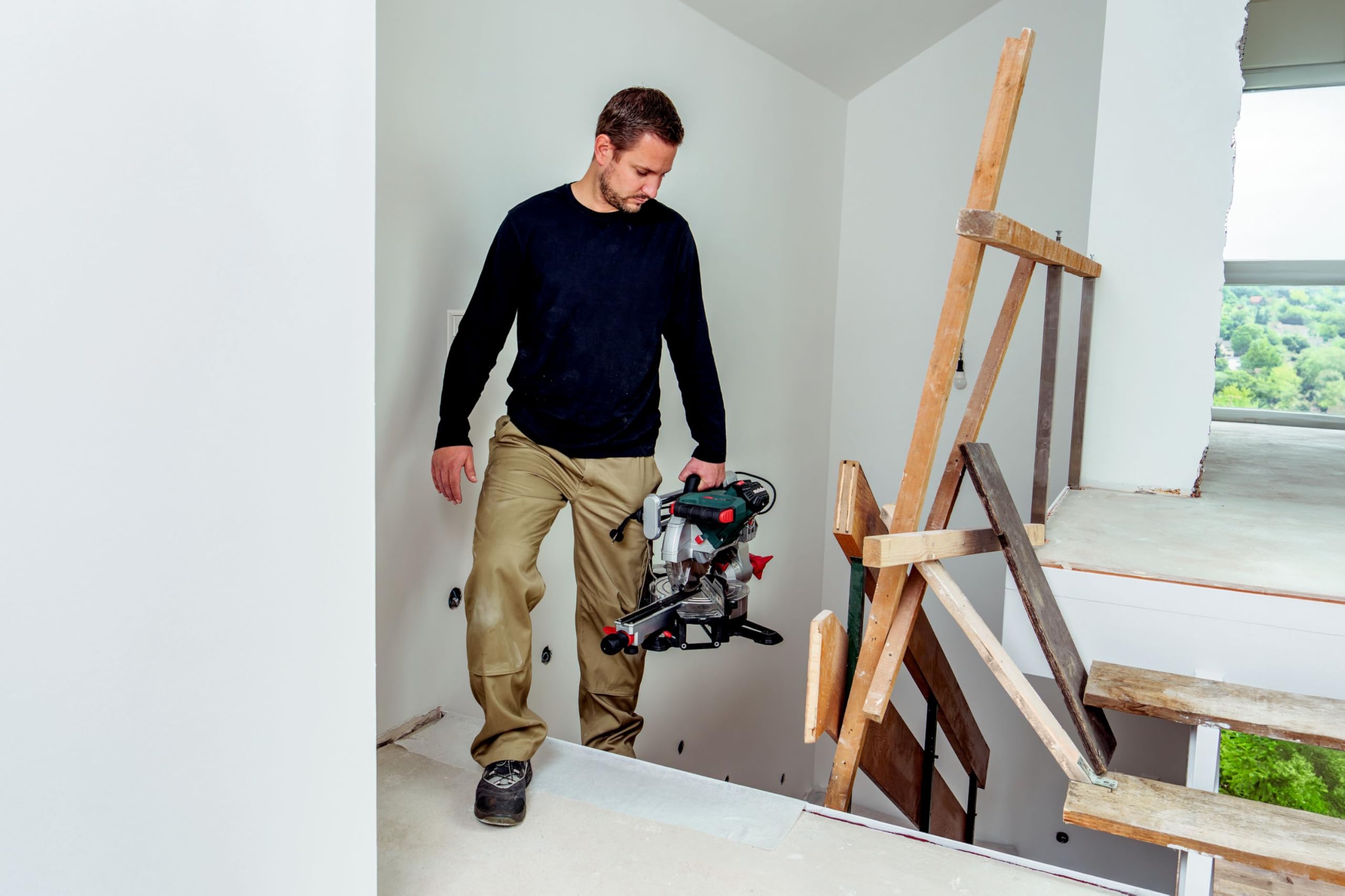 metabo Piła ukośna KGSV 216 MC – 1200 W, brzeszczot 216 mm – z funkcją ciągnącą – linia cięcia LED, zmienna prędkość obrotowa, możliwość pochylenia po obu stronach, kompaktowa, dokładne cięcie