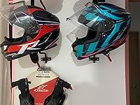 Review Image by Juan Manuel Buitrago