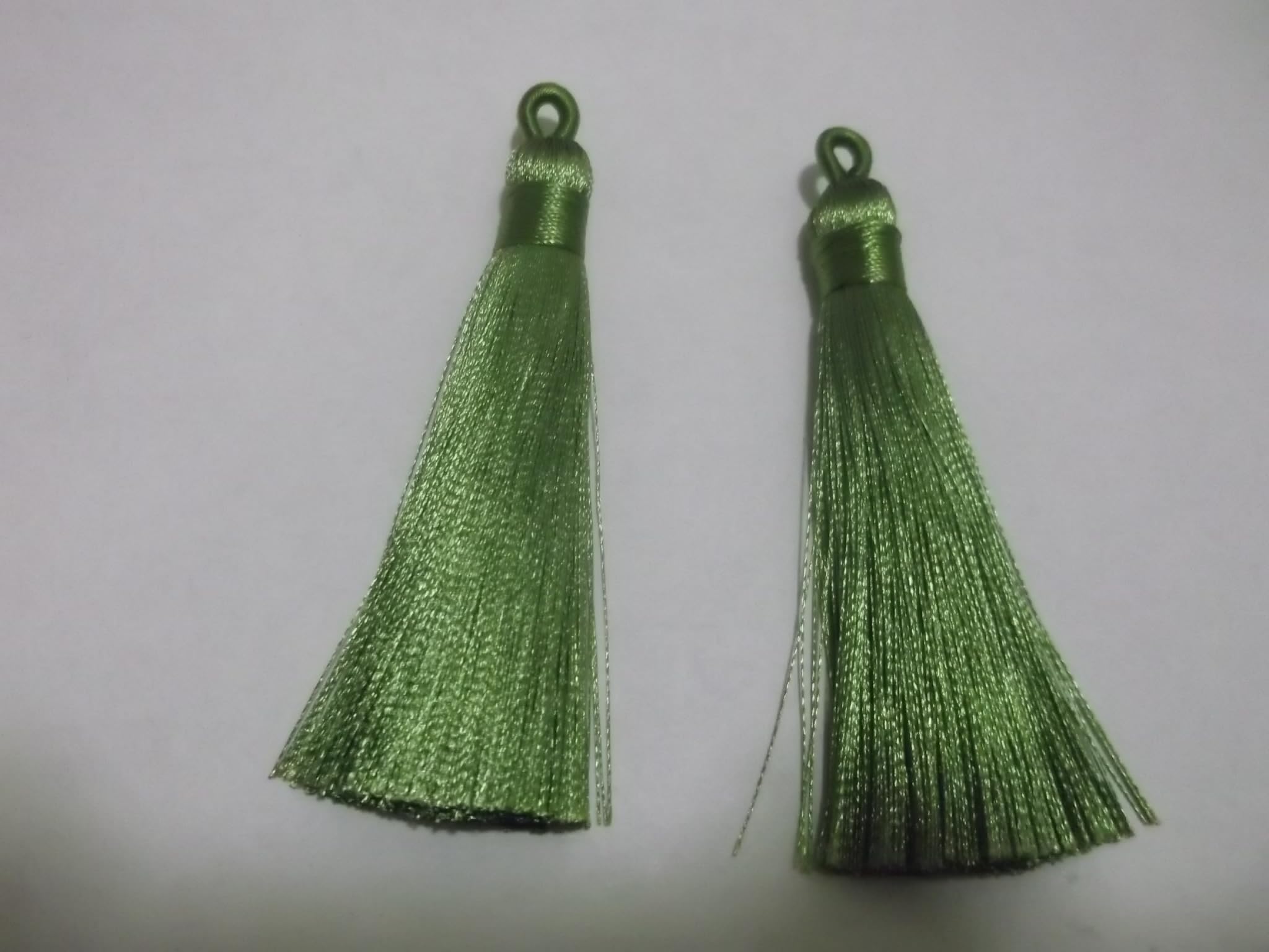 Qpsupplies Olive Green 10 Silky Soft 8Cm-9Cm Tassels With Hanging Loops For Bookmarks Jewellery Keychains Pendant Decoration Crafts