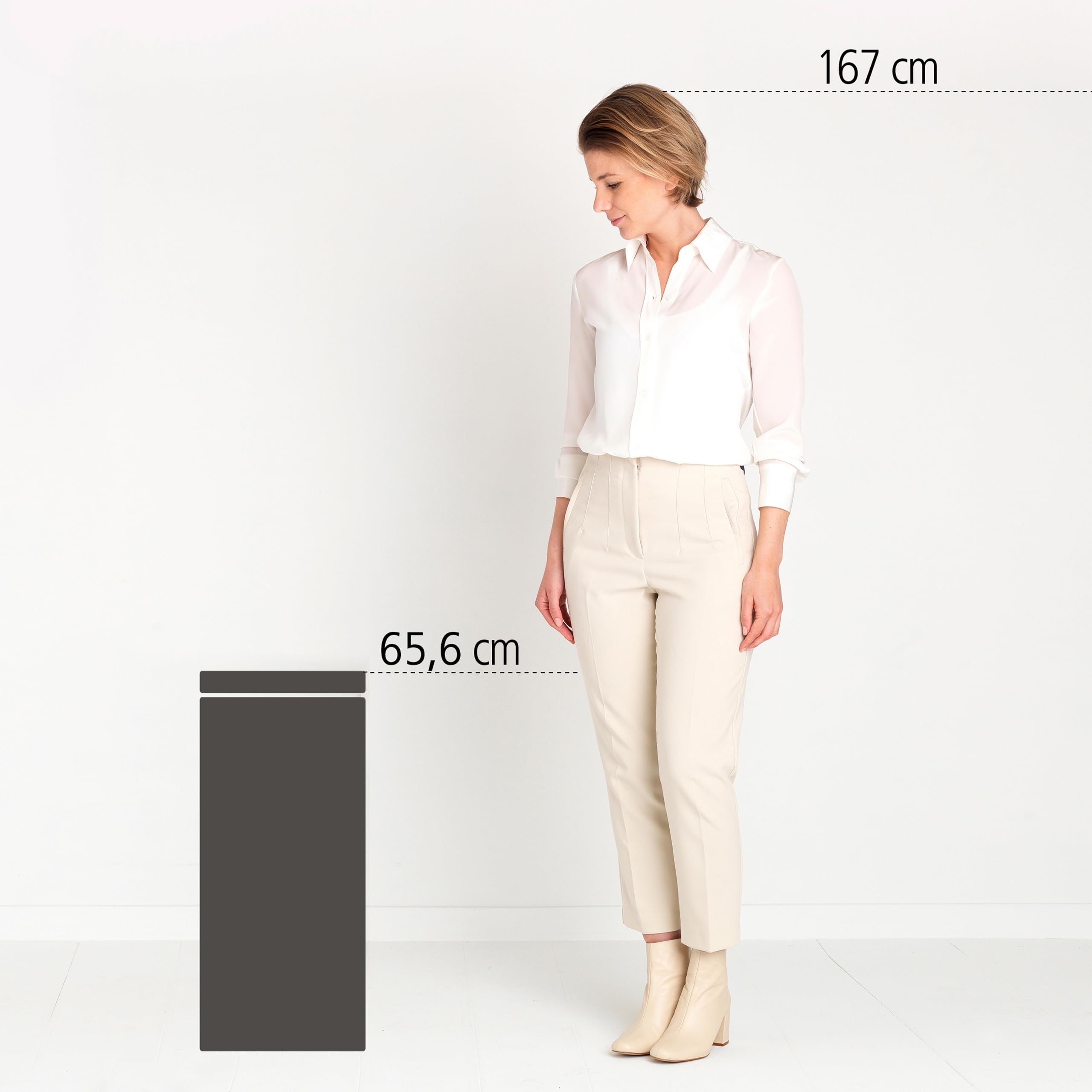 Brabantia Poubelle Bo Touch 30L (Platine) – Poubelle cuisine compacte à ouverture automatique soft-touch – Système de tri des déchets avec seau amovible – Sacs-poubelle PerfectFit gratuits inclus