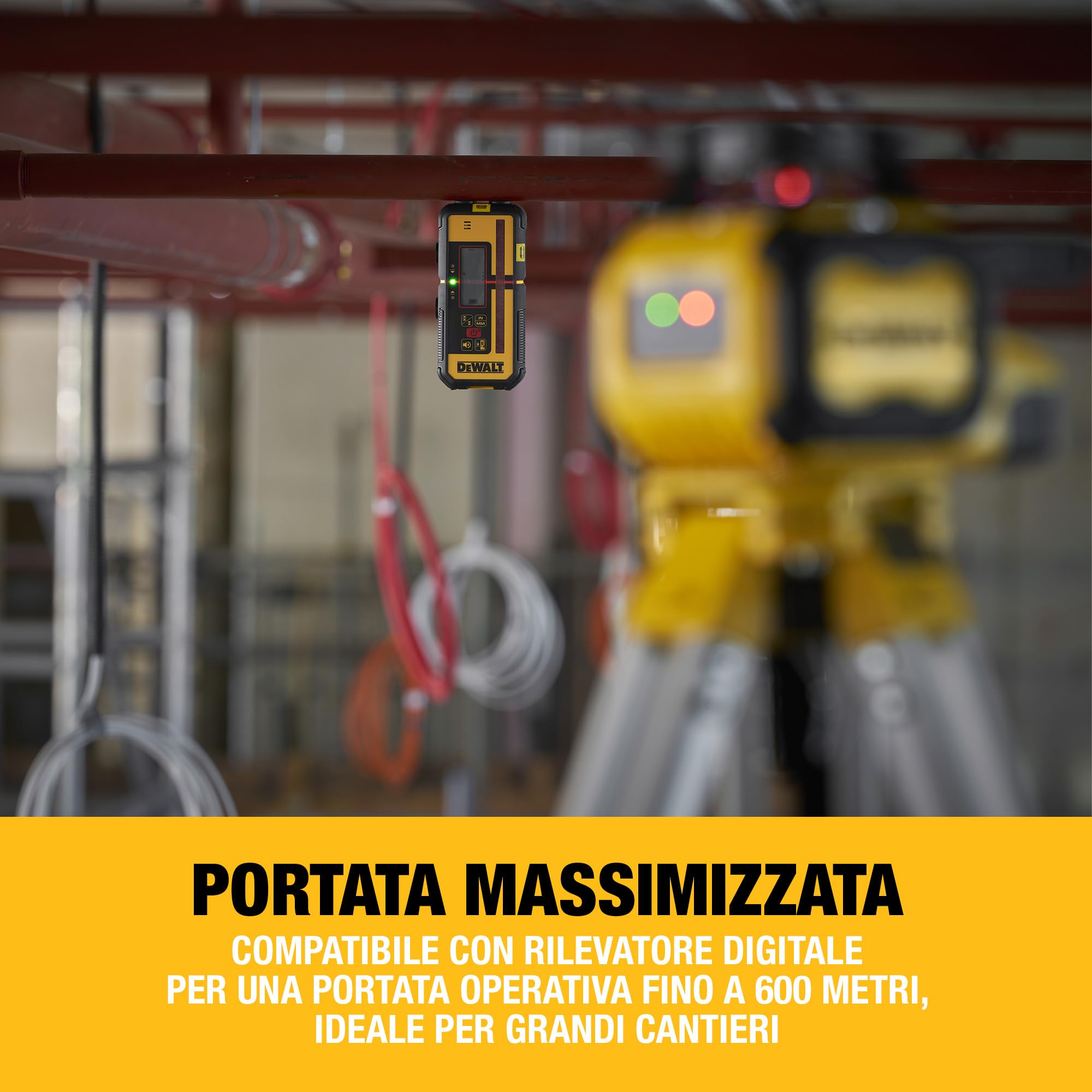 DEWALT Laser Rotante Rosso DCLE05211R-XJ, Portata 600m con Rilevatore, Batteria Alcalina 35 Ore, IP66, Precisione 2.2mm
