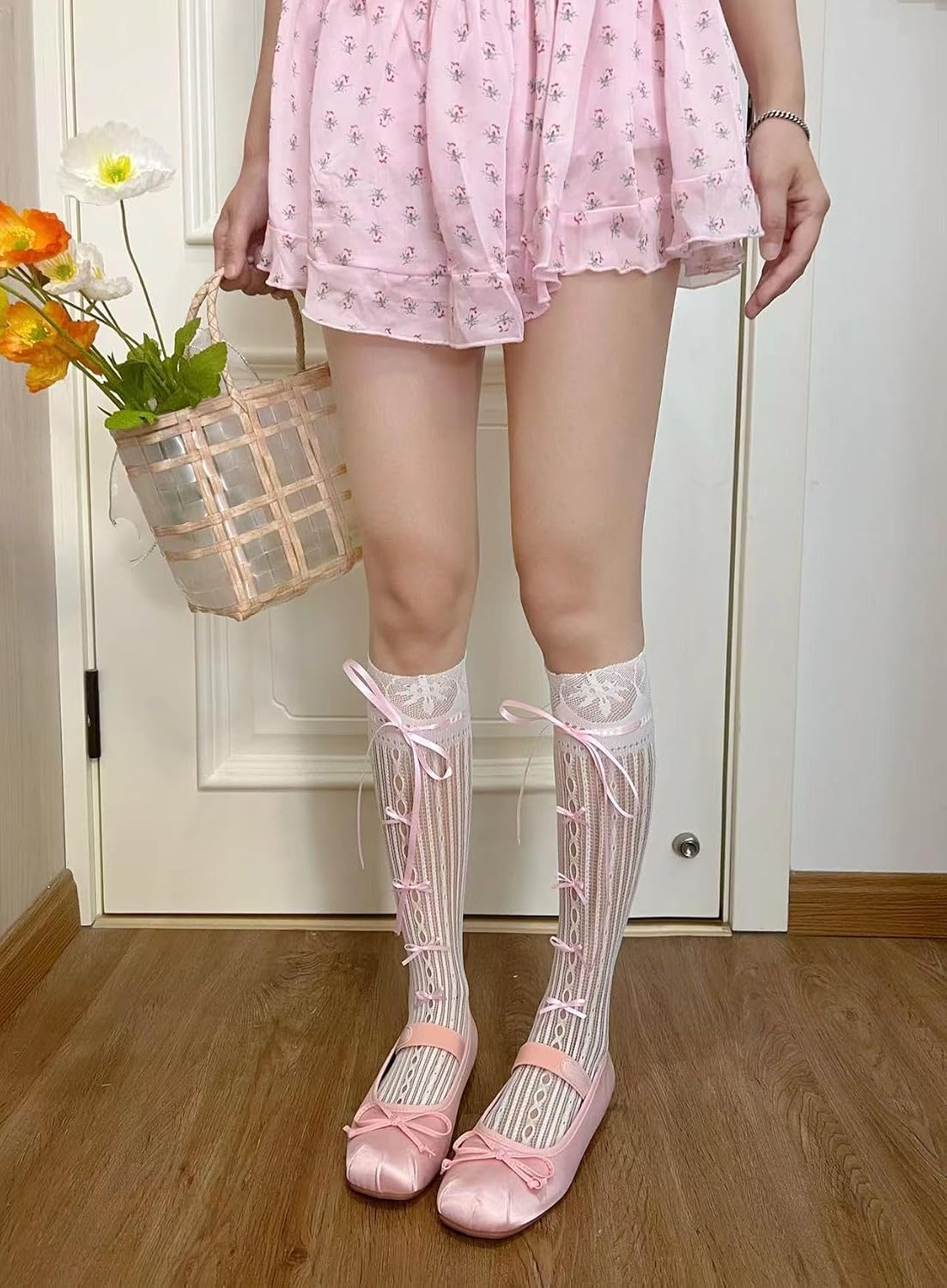 Womens Lace Knee High Stockings Cute Ruffle Mesh Lace Knee High Socks Black White Long Calf Fishnet Stocking Socks