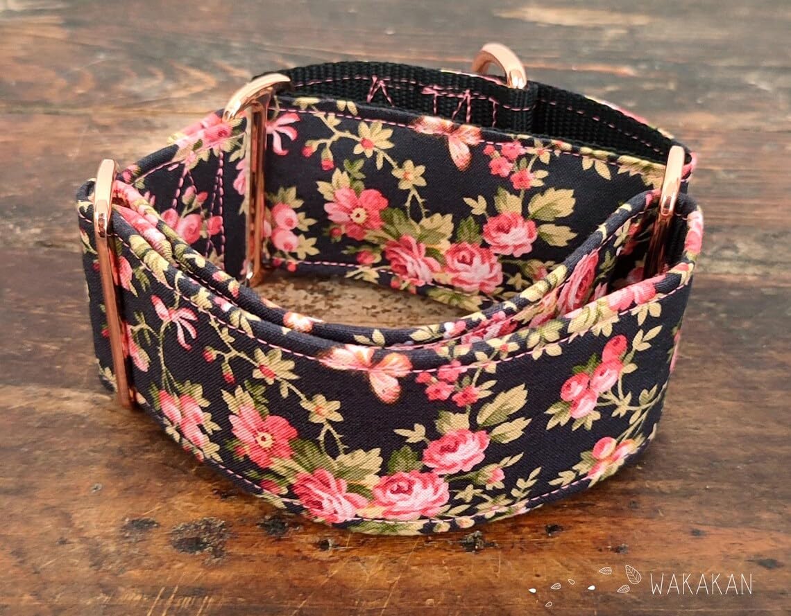 Collar Martingale Para Perro: Vintage Roses, Hecho a Mano en España por Wakakán