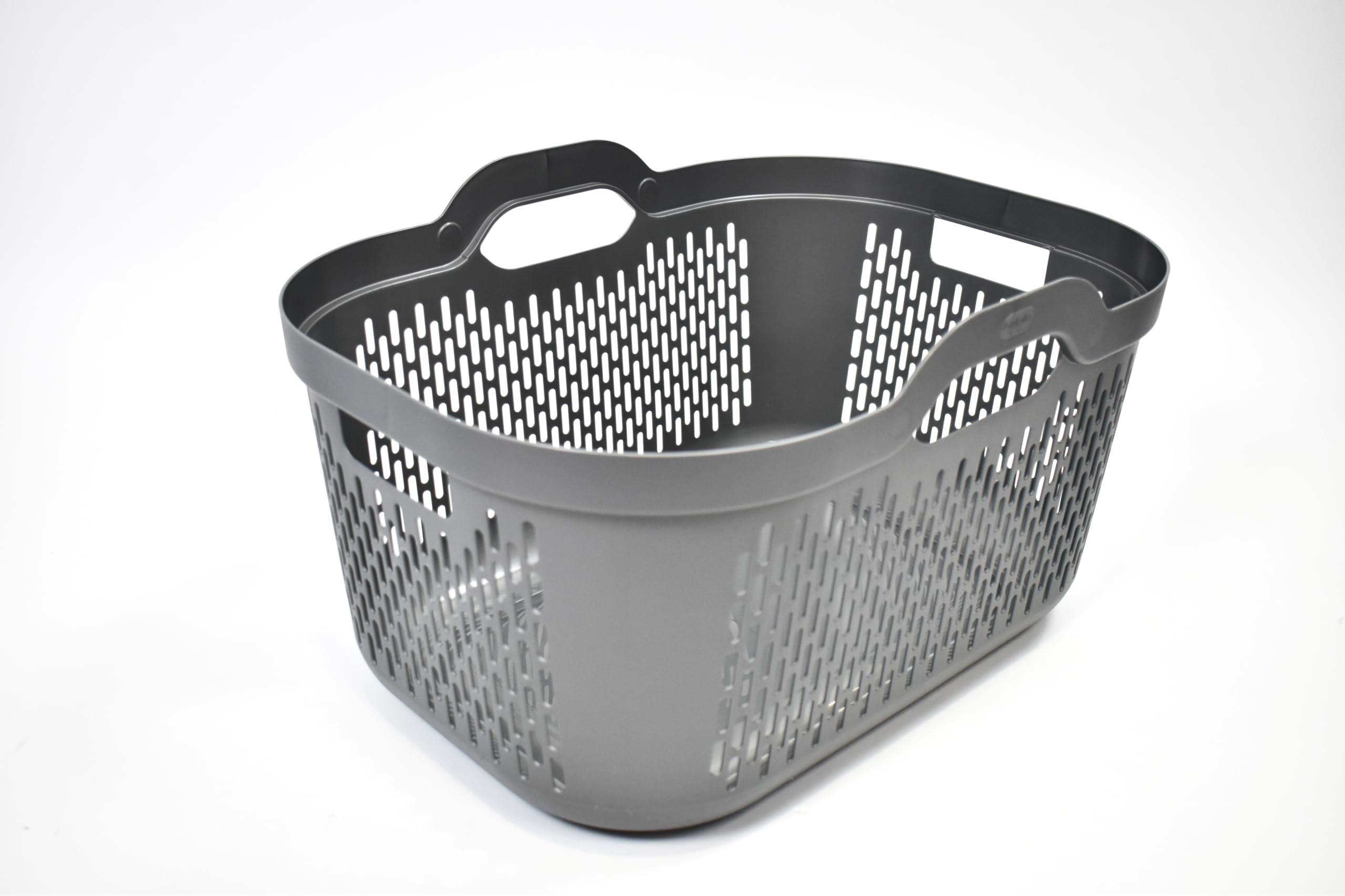 Addis Signature 45L Laundry Basket with Built-In Handles, Large Plastic Washing Basket for Clothes & Family Laundry, Ventilated, Durable UK Made, Metallic Silver