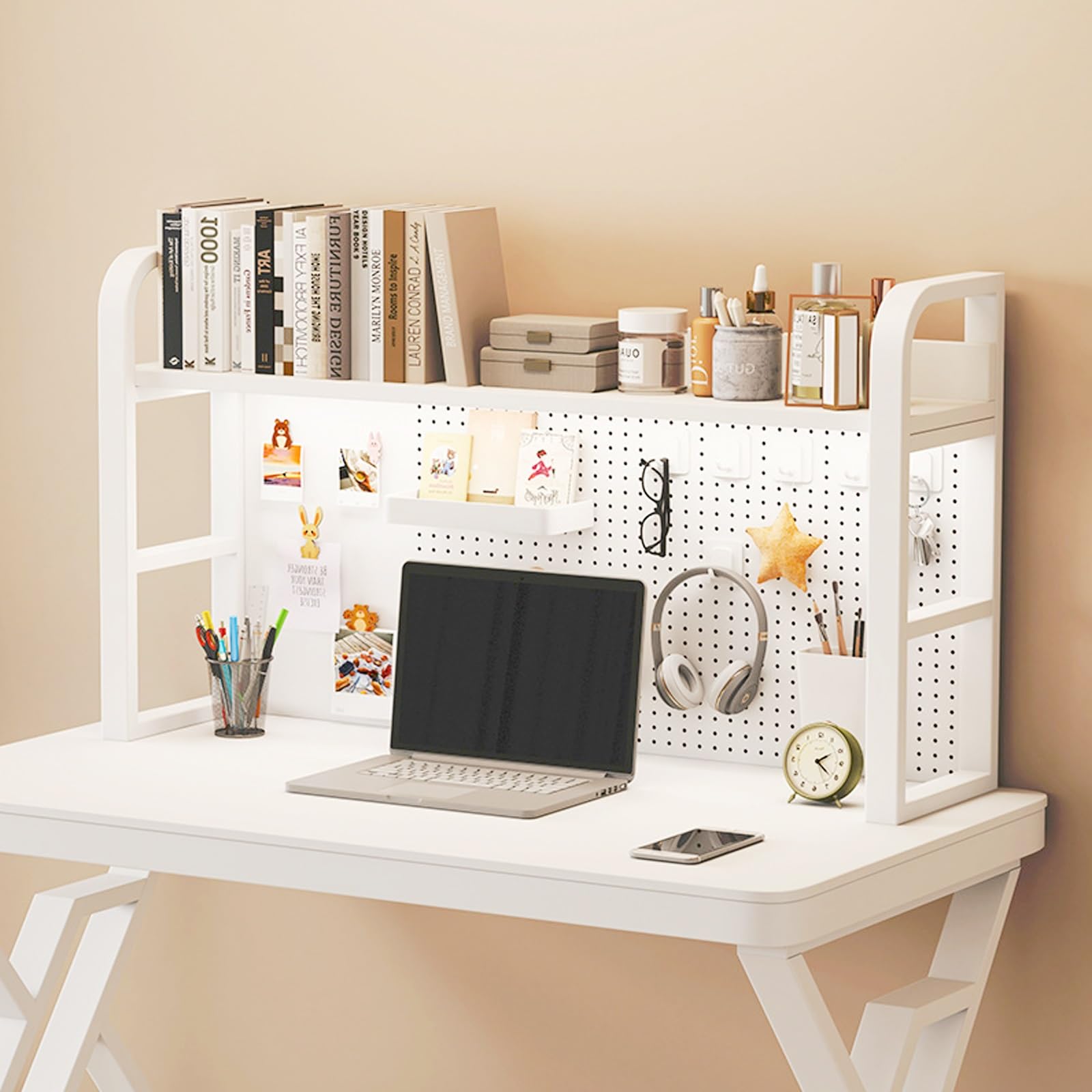 Pegboard,lochplatte schreibtisch,stecktafel wand organizer,pastoraler Stil, Hängetafel mit Ablage, Hängetafel aus Kohlenstoffstahl, Ablage aus Massivholz, zur Aufbewahrung von Gegenständen(White,XX-La Küche, Haushalt & Wohnen