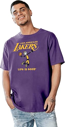 Blue 84 Camiseta con licencia oficial de la NBA Life is Good Ringspun Basketball Jake Team Color