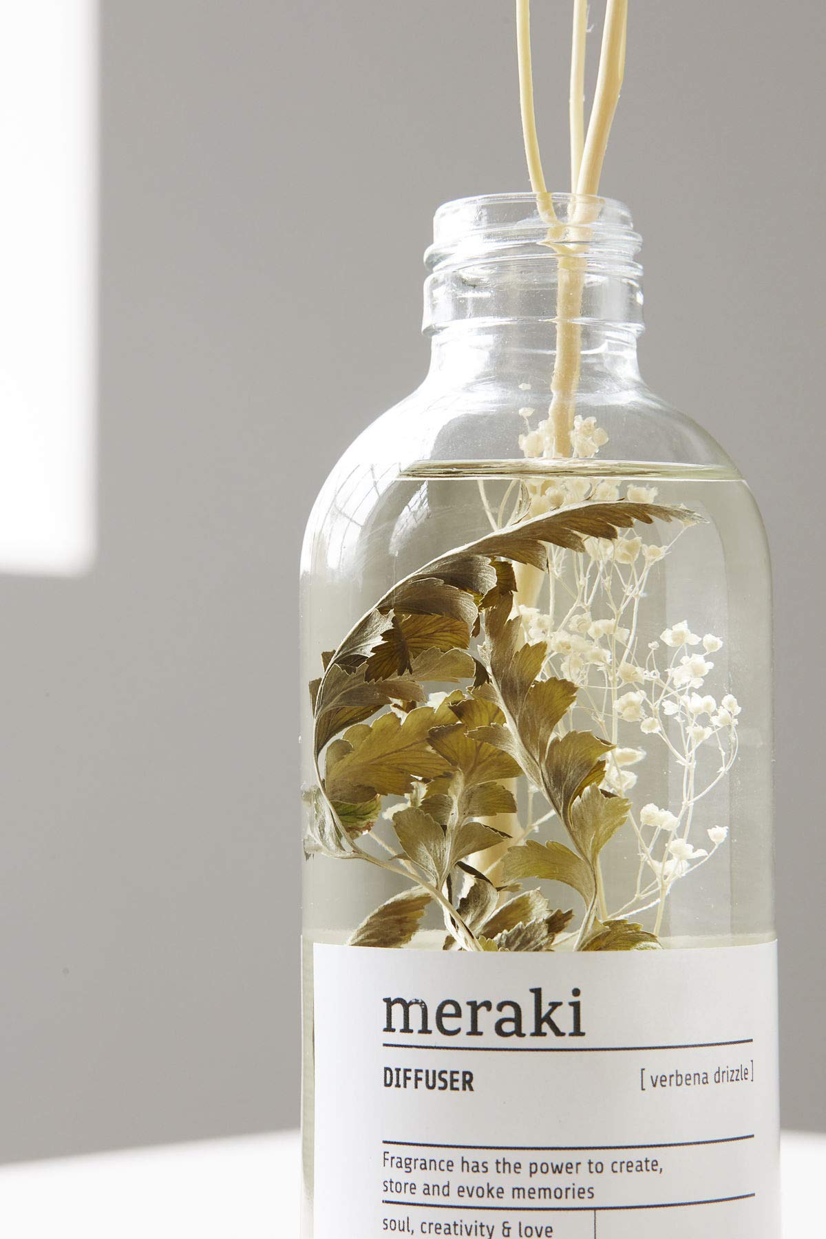 Meraki Diffuseur de parfum Verveine Hauteur 26 cm Diamètre 5,6 cm 240 ml