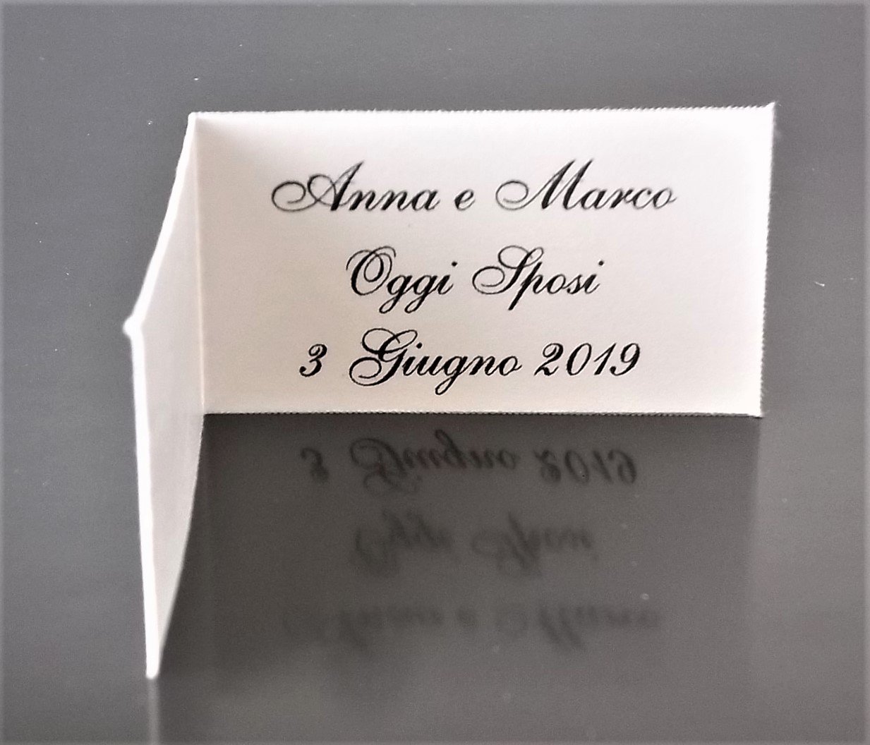 Vinciprova Le Gemme di Venezia 200 Bigliettini Matrimonio o Promessa Stampa Personalizzata a Colori per Bomboniera 2 Cuori Rossi