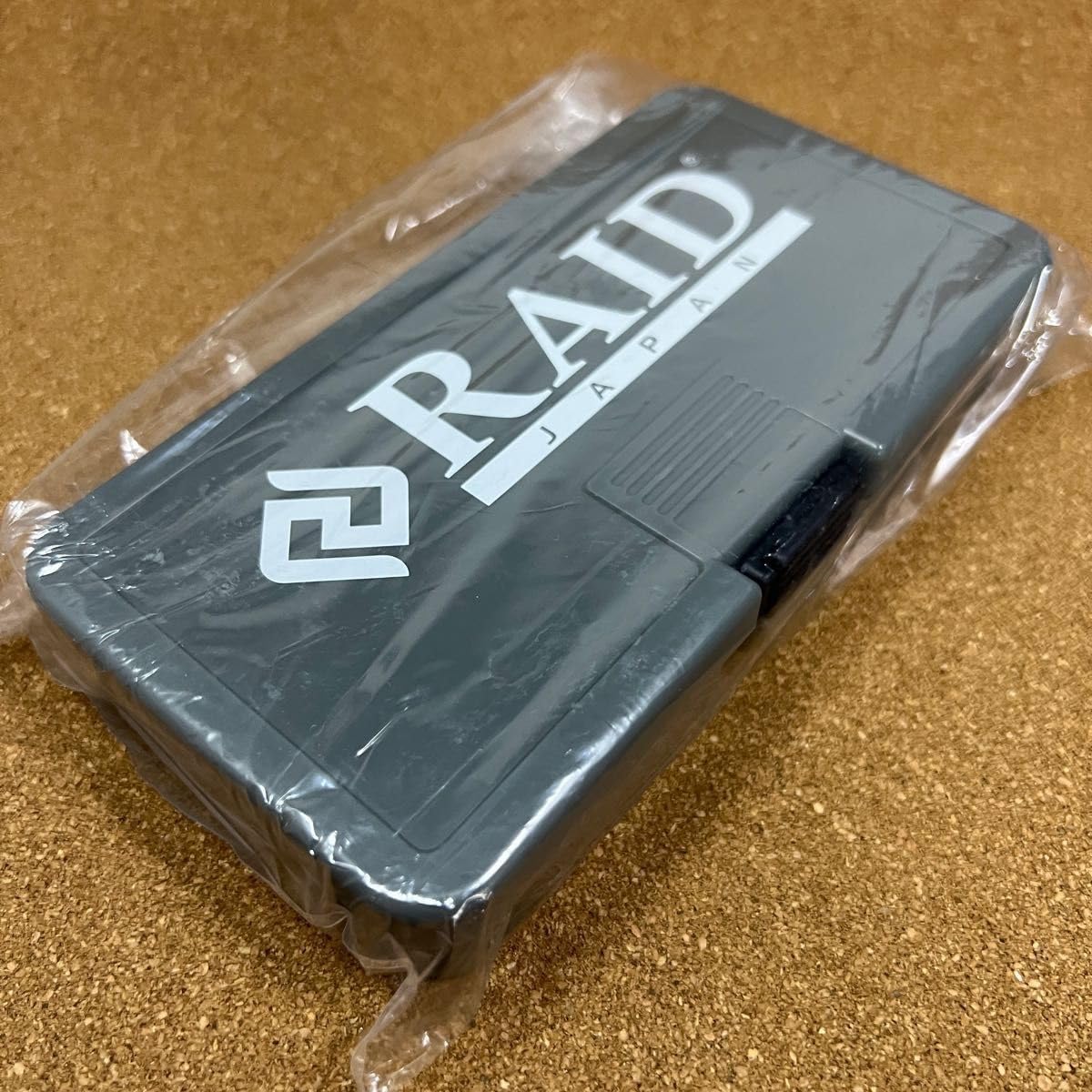 Amazon.co.jp: レイドジャパン RAID 限定 ルアーケース ボックス