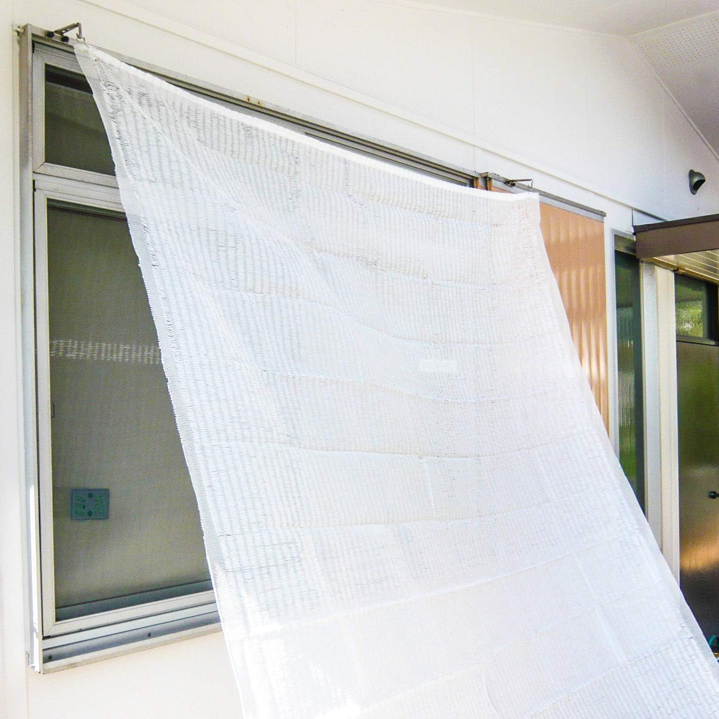 Dio Kasei 620SW 45% Diocool White 6.6 x 6.6 ft (2 x 2 m), White