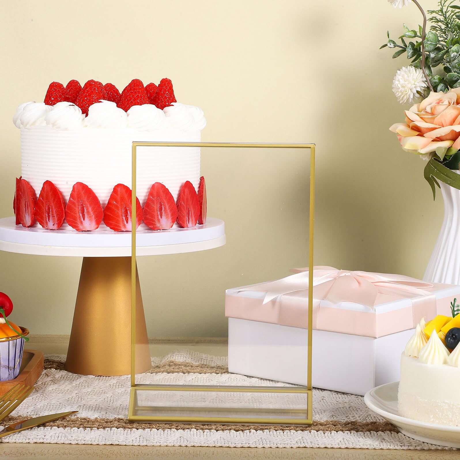 SHINEOFI 2 Piezas Soporte de Carteles Acrílico Transparente Doble Cara con Borde Dorado para Menú y Número de Mesa Exhibidor de Mesa Pequeño para Bodas y Restaurantes de Unidades