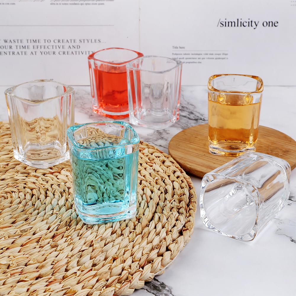 Vasos de chupito de 2.3 onzas, juego de 6 vasos cuadrados de tequila, perfectos para whisky, tequila, licores, fiestas y colección, espressos, licores y licores (6, cuadrados transparentes)