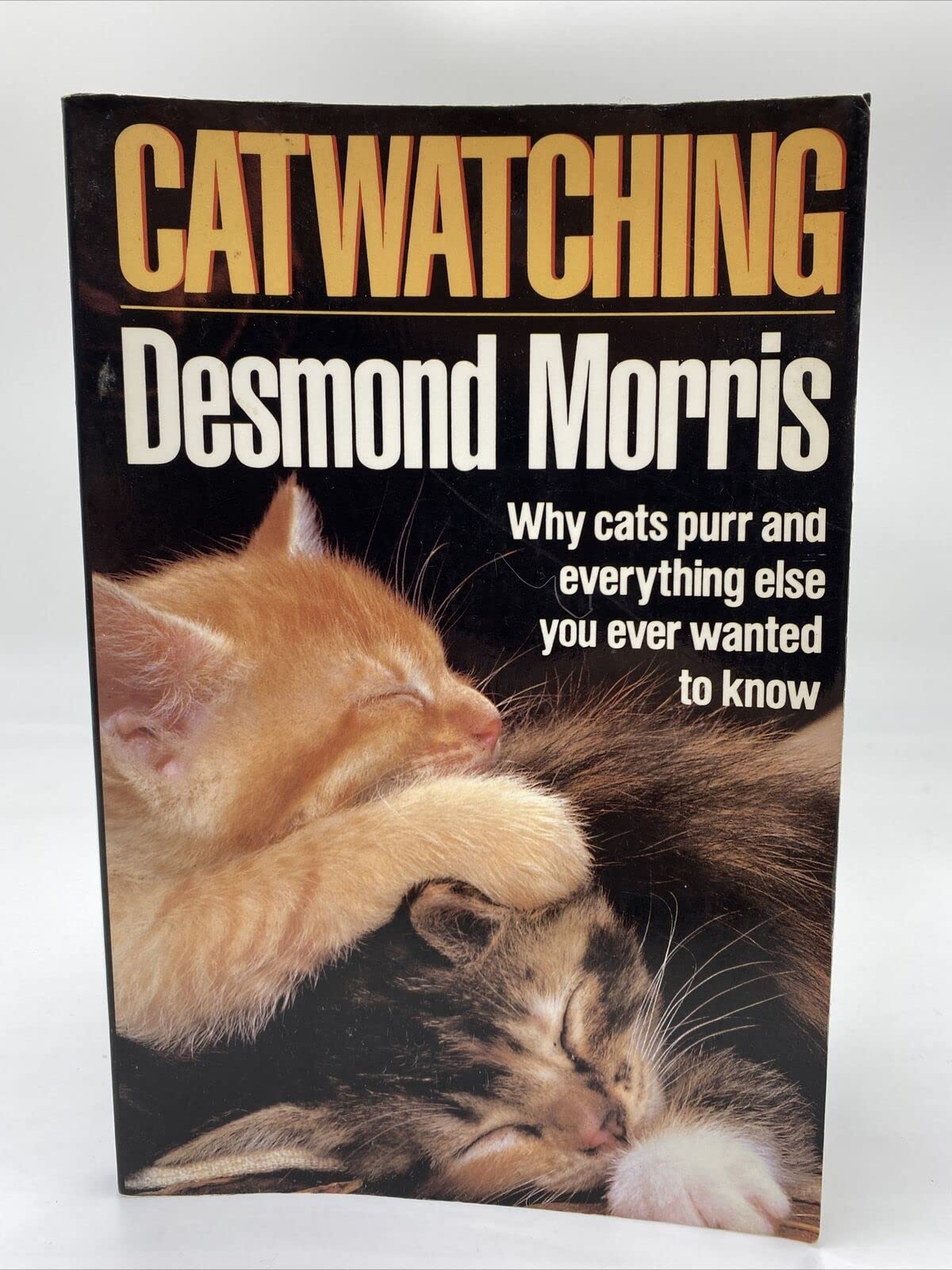 Buy Catwatching — BookShops.in