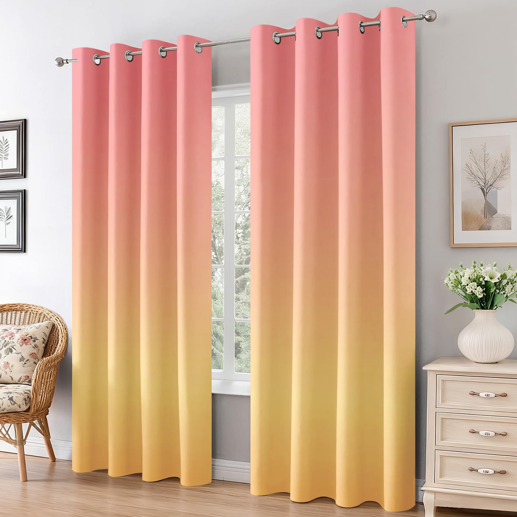 Cortinas opacas de diseño elegante, paneles térmicos con ojales para un dormitorio sofisticado
