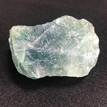 フローライト　蛍石　原石　鉱物標本　101 フローライト(蛍石) 八面体 ルース・原石 鉱物標本 - メルカリ