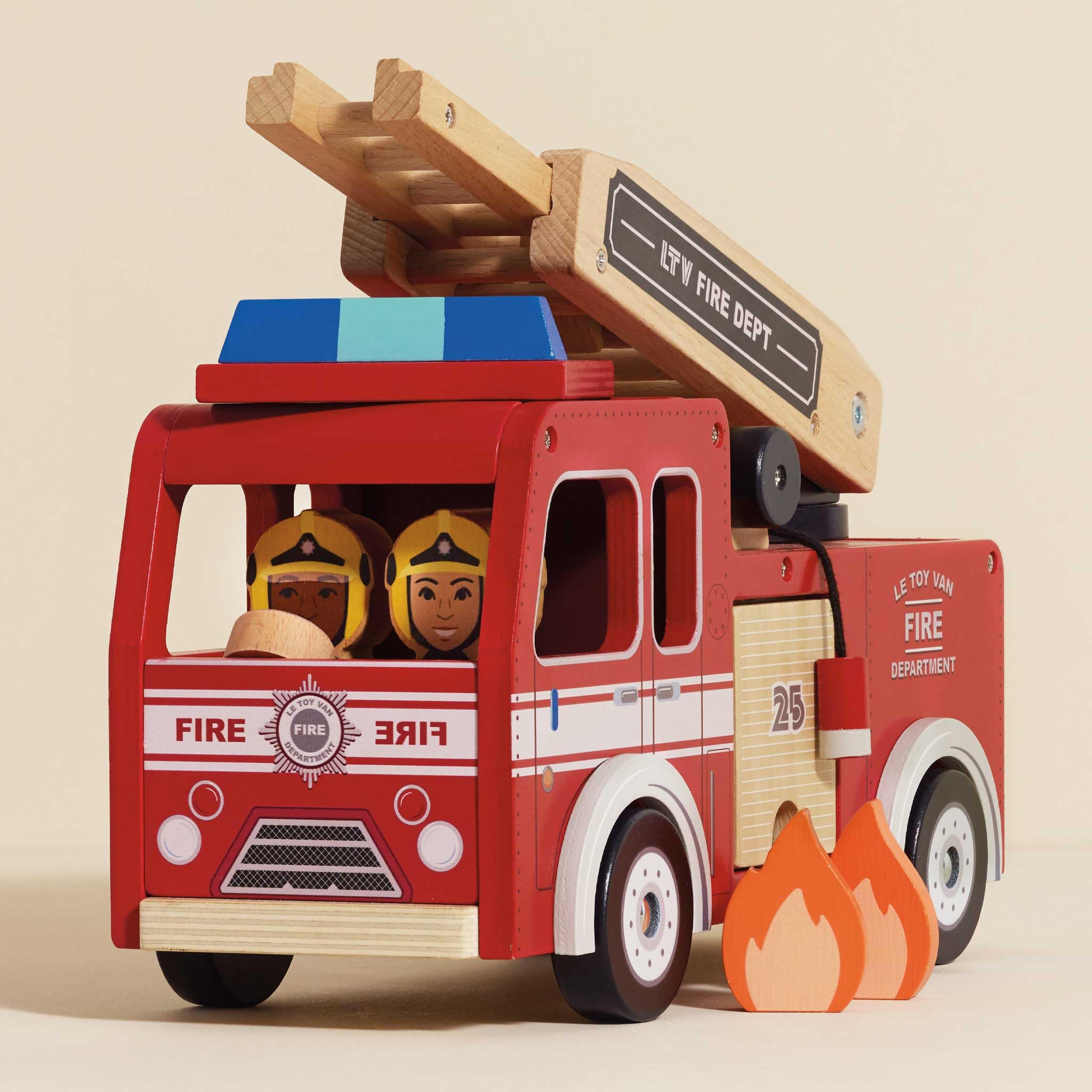 Le Toy Van - Pretend Play Wooden Fire Engine Toy Truck Vehicle Play Set Includes Firefighter Figure and Accessories, Fireman Playset For 3 Year Olds +