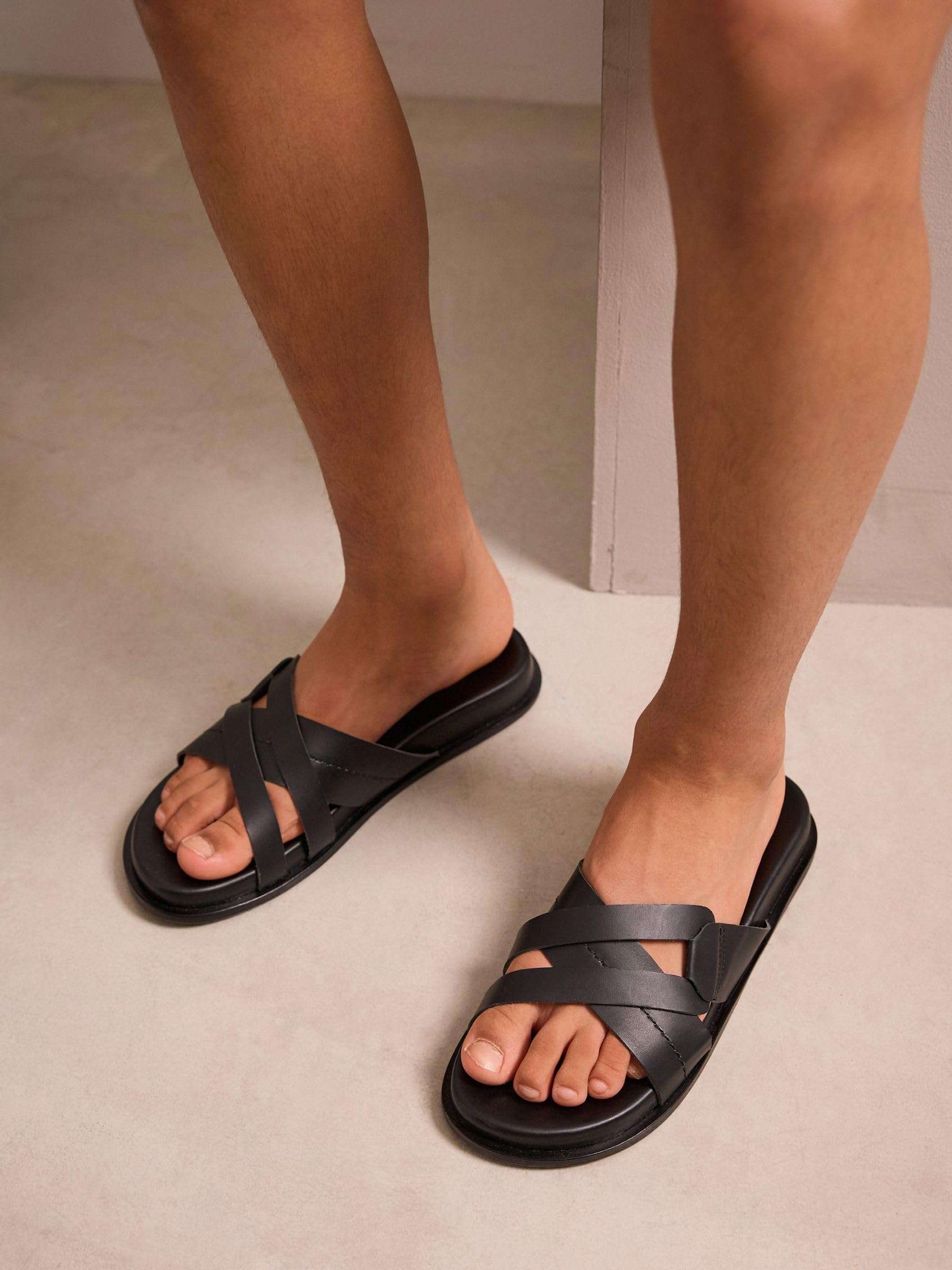 NEXT Ragazzo Sandali in pelle eleganti | Bambino, Pull On
