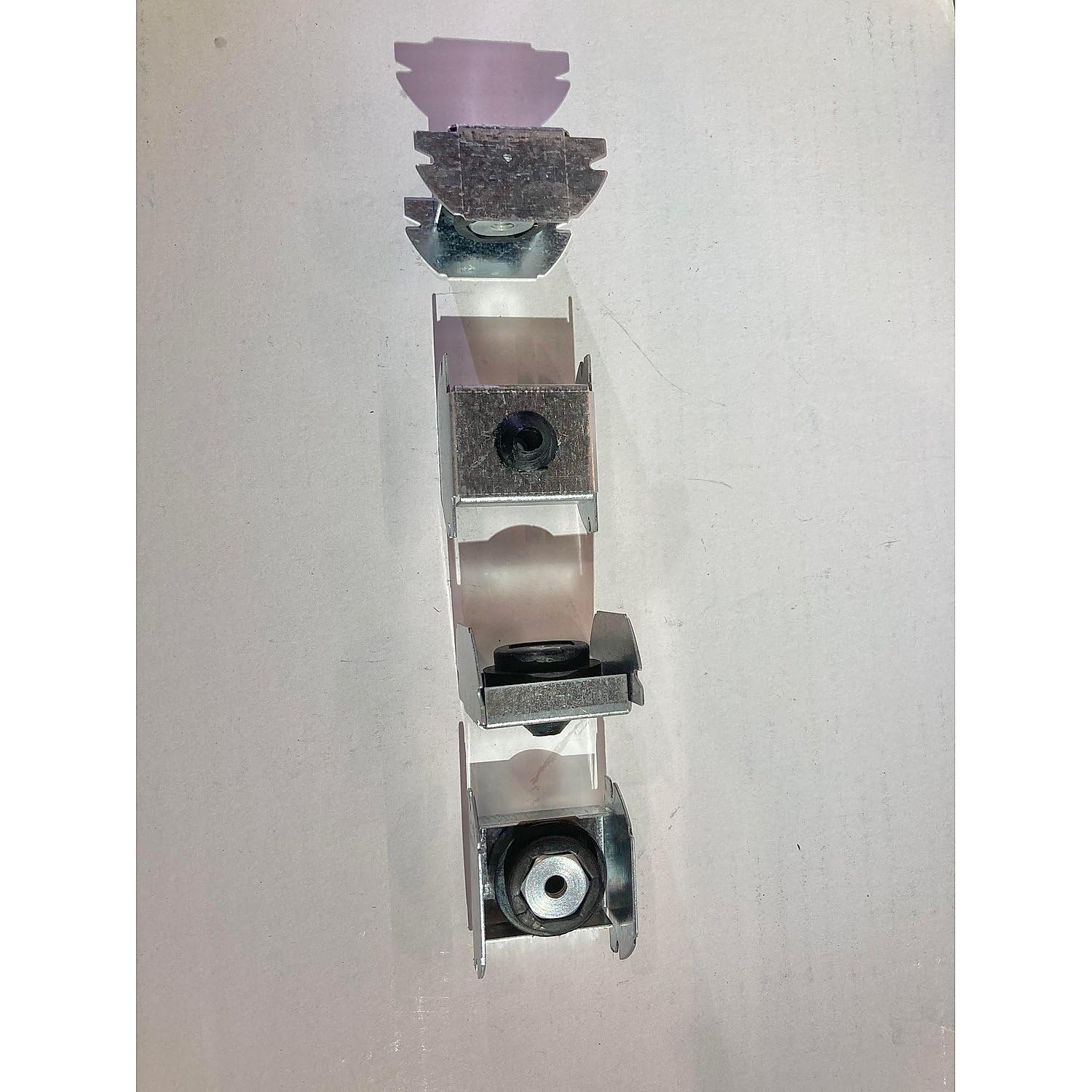 PSP ISOTECH Boite de 50 cavalier pivot acoustique plaque de plâtre pour fourrures F47 et F45 - Accessoires isolation : plafond et cloison