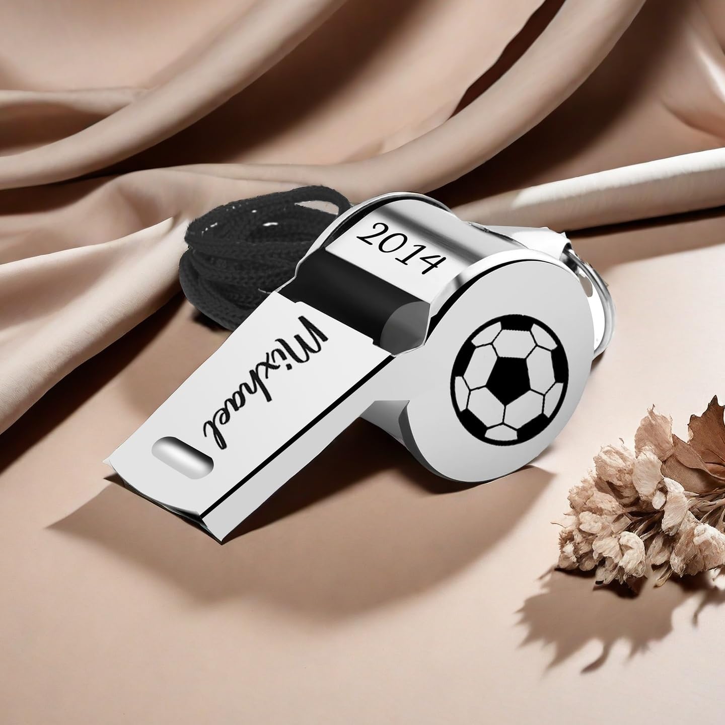 Fischietto Personalizzato con Nome per Allenatore, Fischietto Sportivo in Acciaio Inossidabile con Lanyard – Regalo per Allenatore, Arbitro, Insegnante