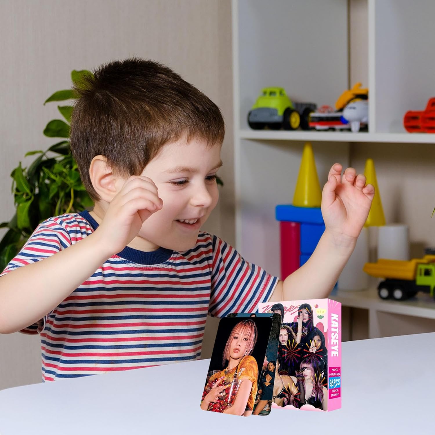 Katseye Photo Cards Novel Idol Album Cards Set Mini Photocards Set Fans Girls Fans Novel Idol Album Cards 04-60 cards 32 stickers - Image 4