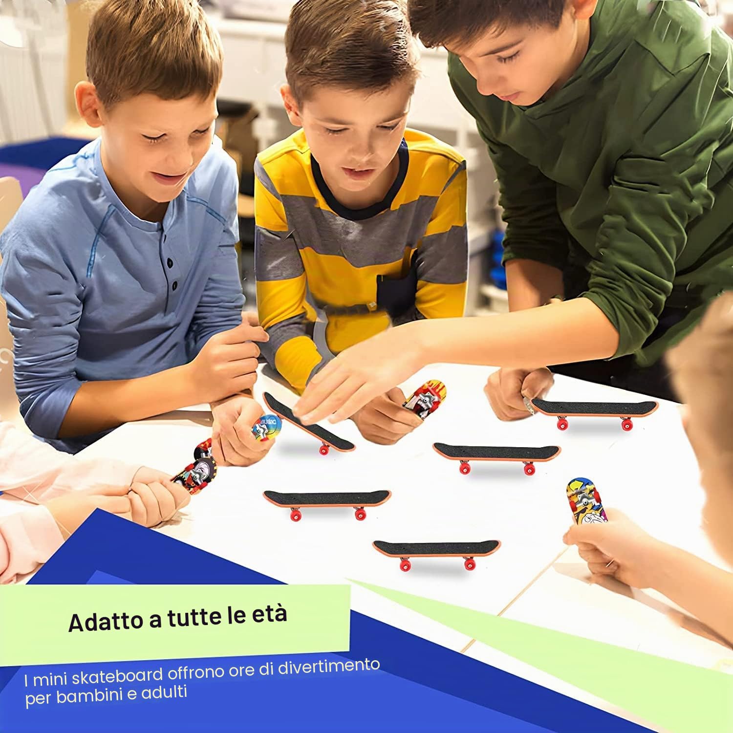 12 Pezzi Finger Mini Skateboard da Dito per Bambini, Giocattolo in Lega, per Giocare o Come Decorazione