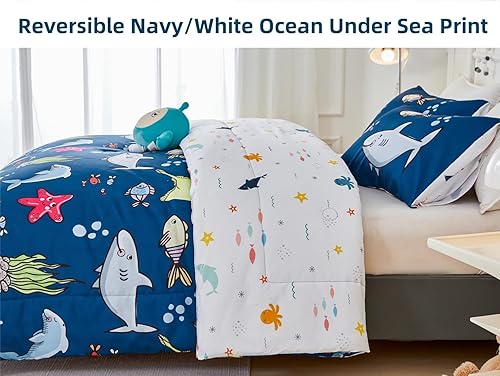 Miniatura 3 de WINLIFE Juego de edredón de tiburón tamaño individual para niños, juego de ropa de cama con estampado de océano azul, súper suave y fácil de lavar,
