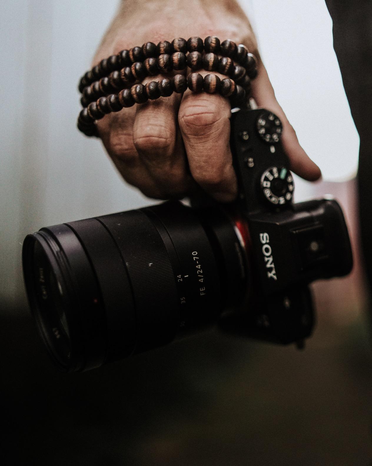 Great lens for price, won't focus at 120fps on A7SII