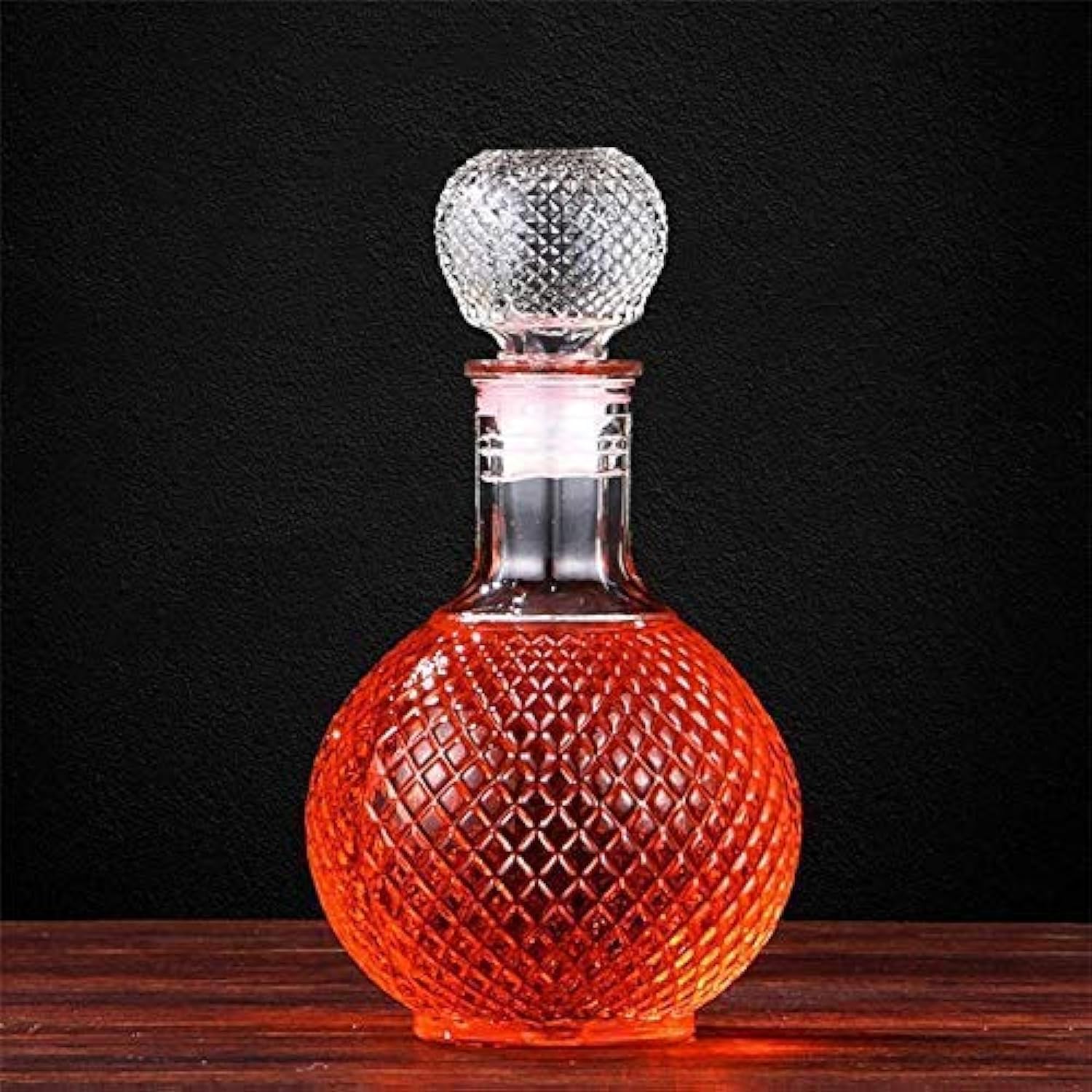 RAVIZAA Liquor Decanter, Glass Spirits Decanter with Airtight Stopper, Whiskey Vodka Bourbon Decanter Bottle for Gift, Home, Bar, Party Decor, (Round 1000ml)(1pc), Medium