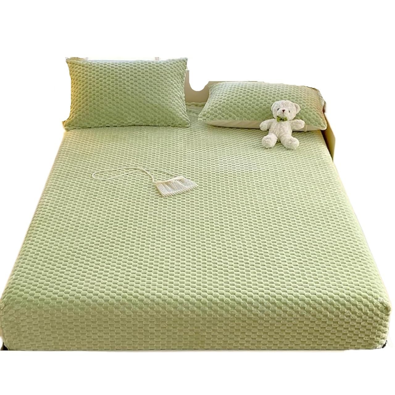 Drap housse flanelle matelas épais pour stopper le lit froid