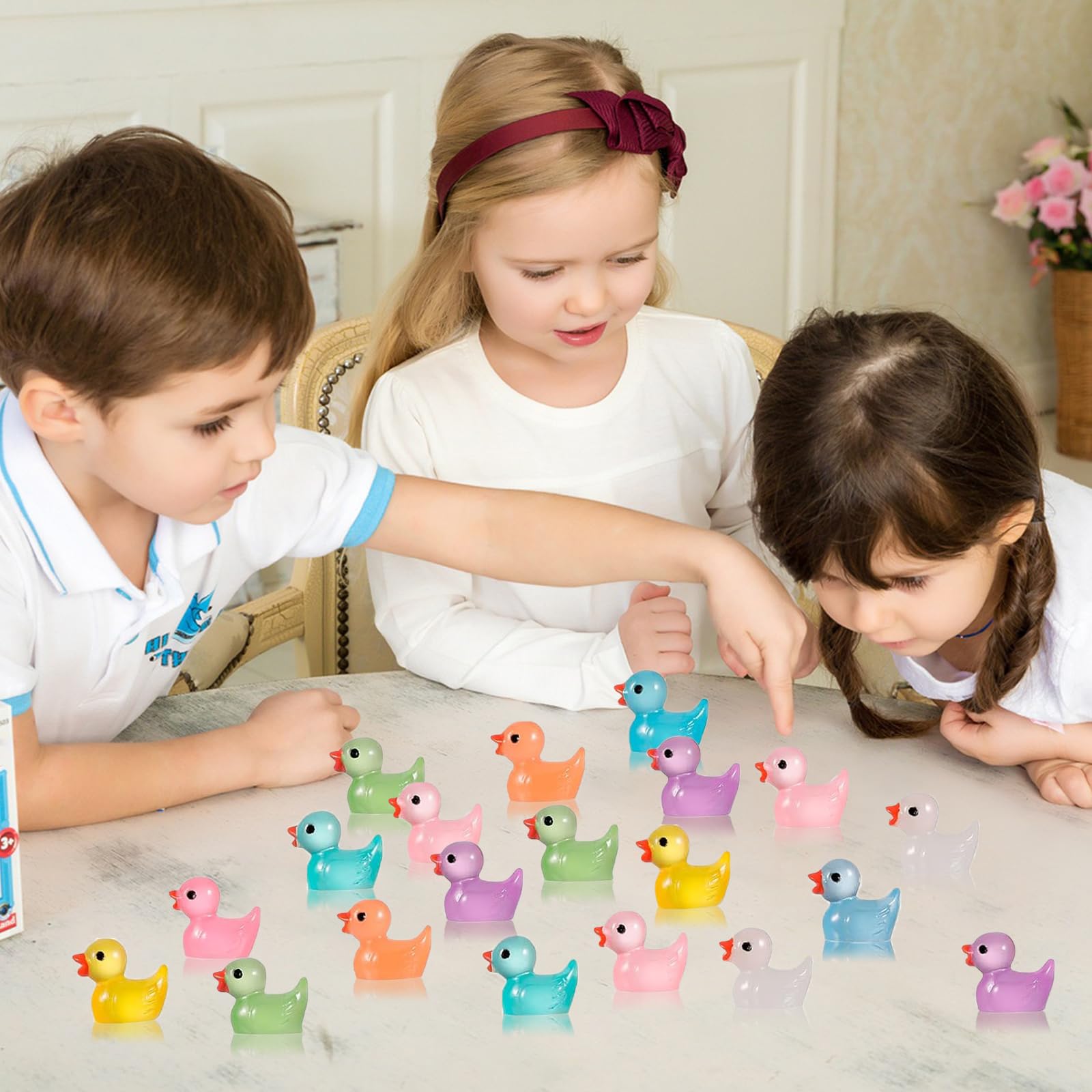 NVGVUP Mini Enten 100 Stück - Süße 3D-Deko Für Aquarium & Miniaturwelten