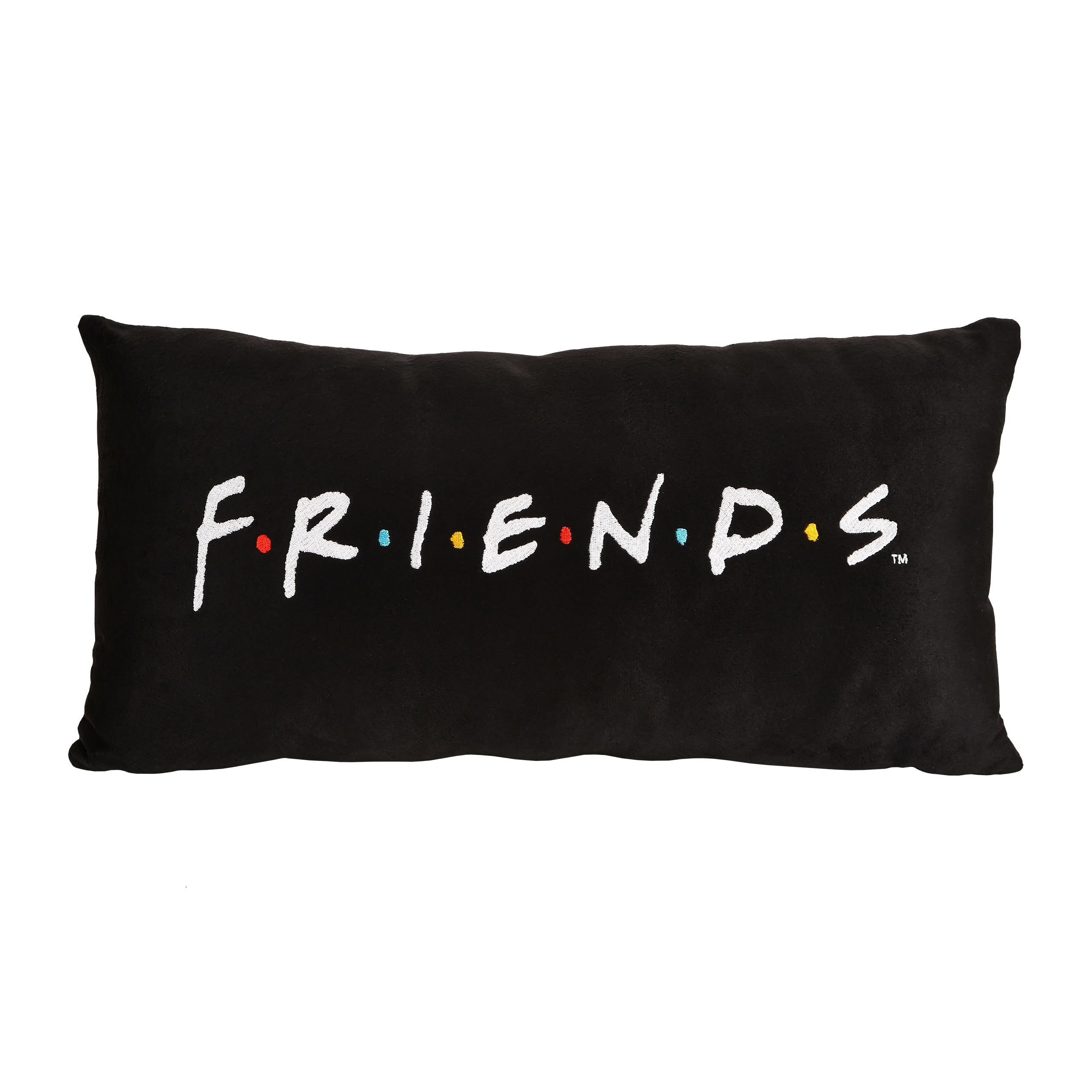 Coussin Friends Elbenwald idéal pour vos soirées séries télévisées sur le canapé