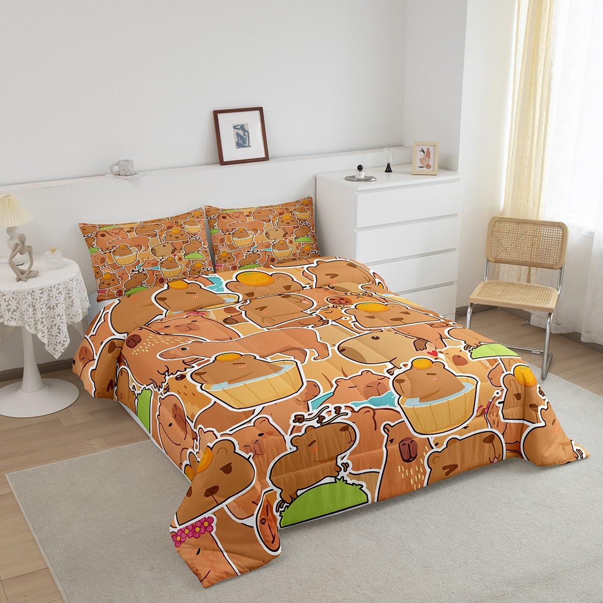 jejeloiu Capybara Comforter Set Twin Size Kids Gifts for Capybara Lovers Comforter for Boys Teens Capybara Animals Lovers Bedding Set Orange Pattern Brown Duvet Set Room Decor Quilt Set