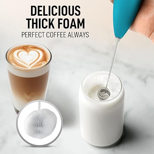 Vista 209 de Zulay Kitchen - Espumador de leche de mano con pilas AA Duracell: batidora de bebidas resistente para café, latte, capuchino y más, color aurora