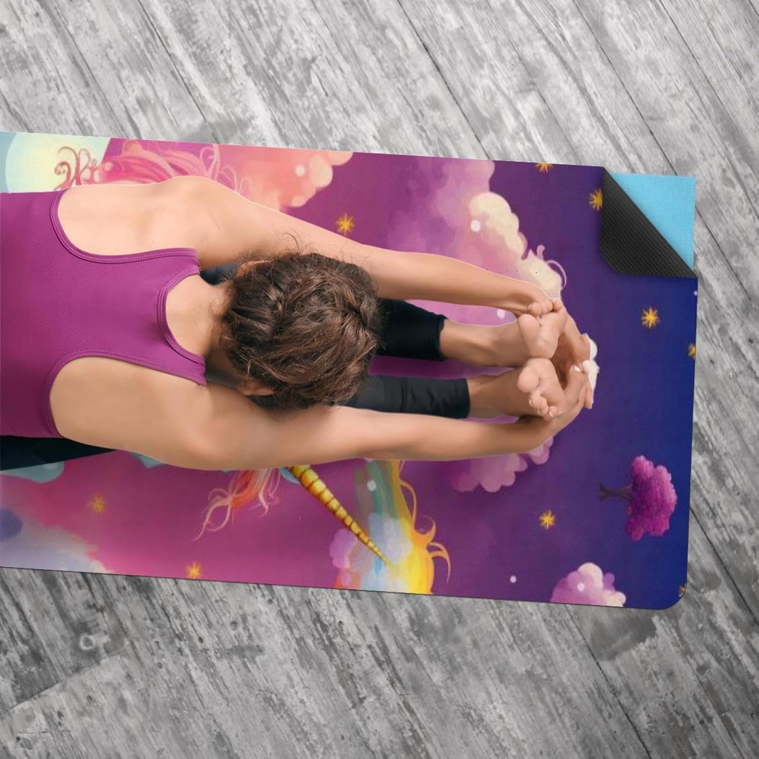 Yoga Towel, Rainbow Unicorn Pattern Non Slip Sweat Absorbent Hot Yoga Mat Towel for Hot Yoga, Pilates and Fitness - 72.8" x 26.8"